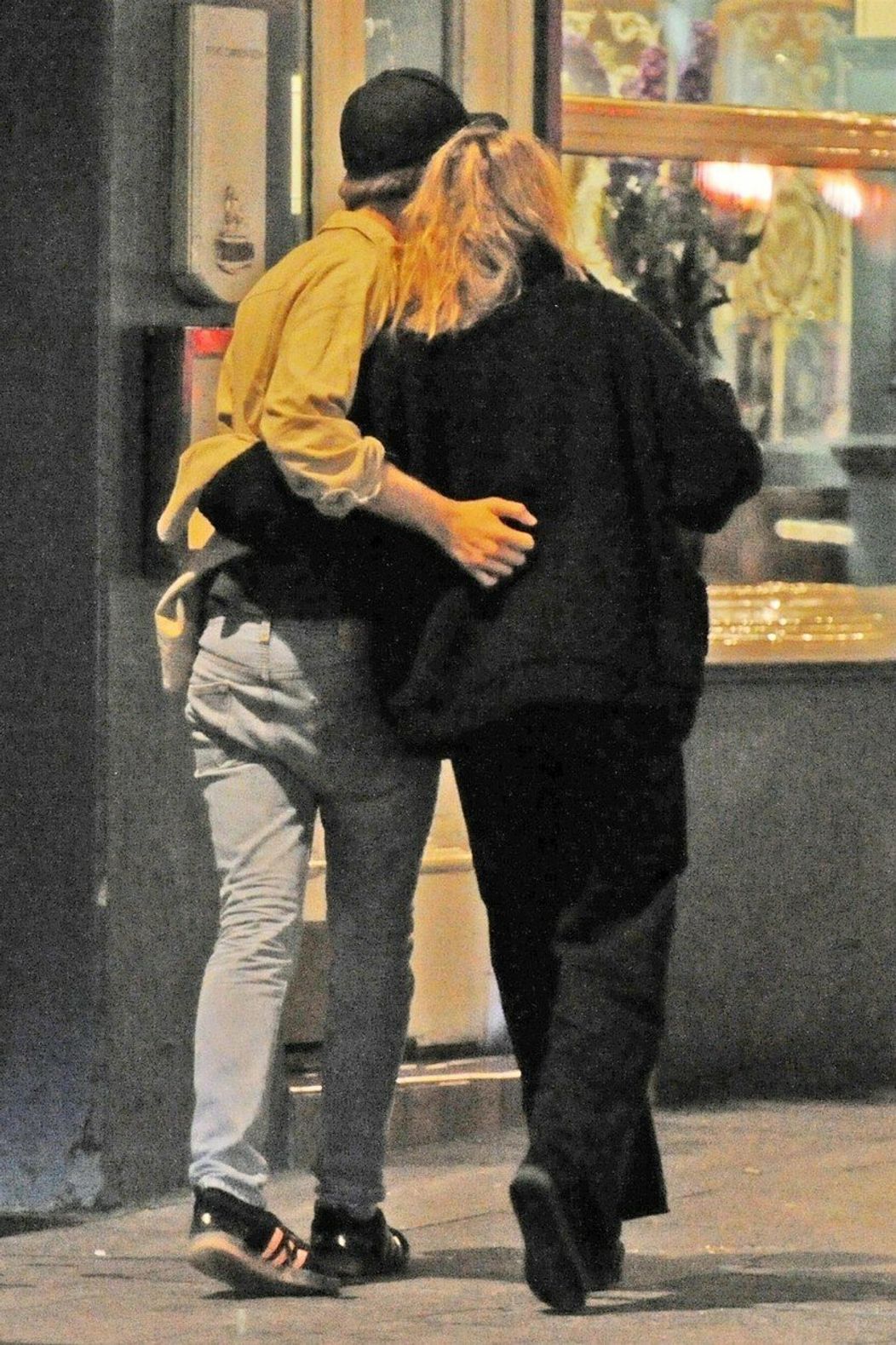 Suki Waterhouse a Robert Pattinson