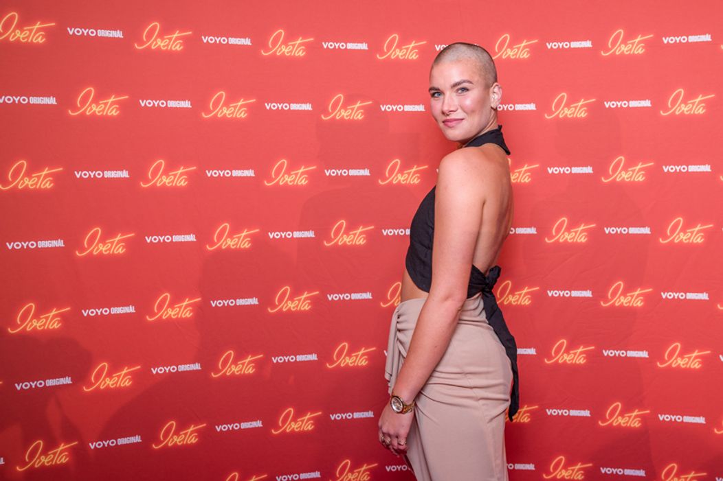 Žaneta Skružná na premiére druhej série Voyo Originálu Iveta