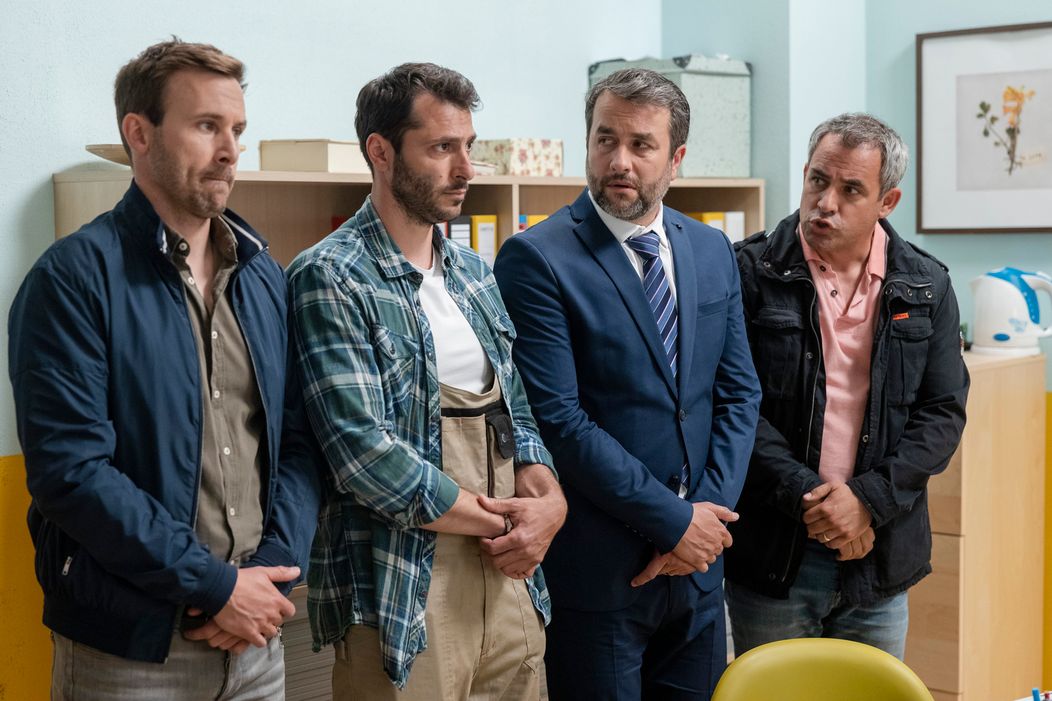 Oteckovia na koberčeku u Tamary