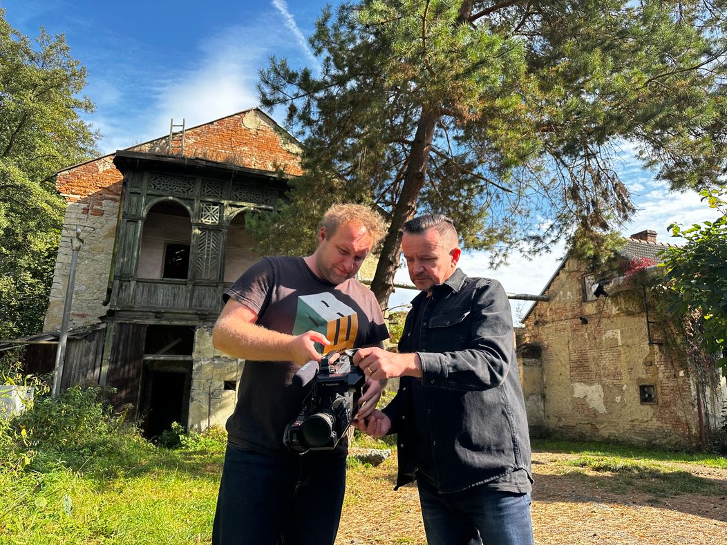 Mirek Vaňura a kameraman projektu Kamil Meluzín