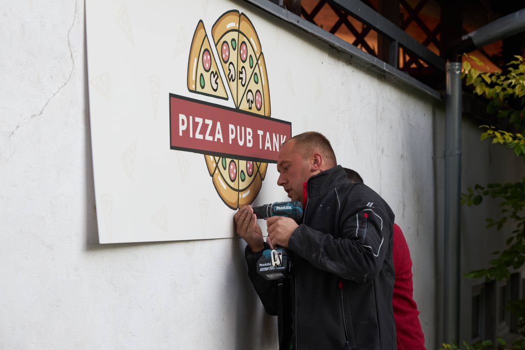 Premena reštaurácie Pizza Pub Tank v Banskej Bystrici