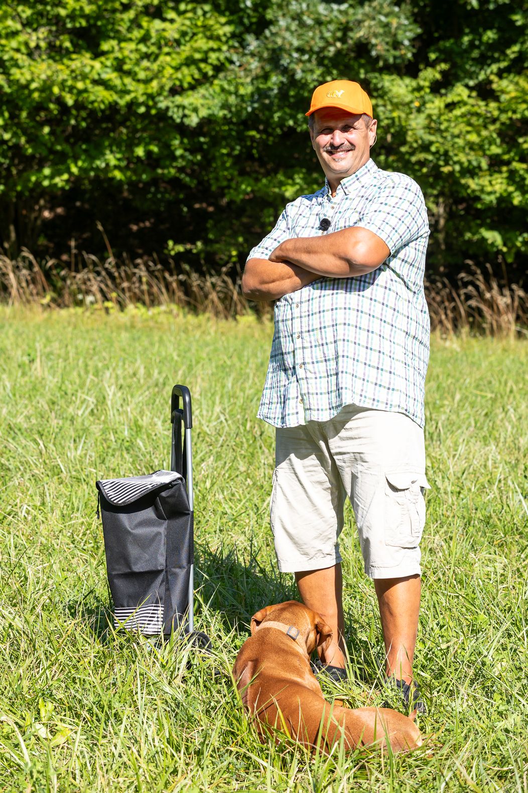 Farmári sa pri hre o odmenu schladili v bazéne, Timo mohol nakupovať