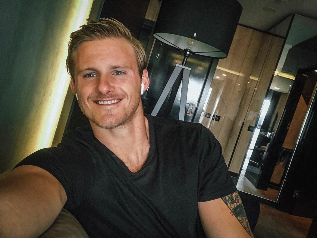 Herec Alexander Ludwig.