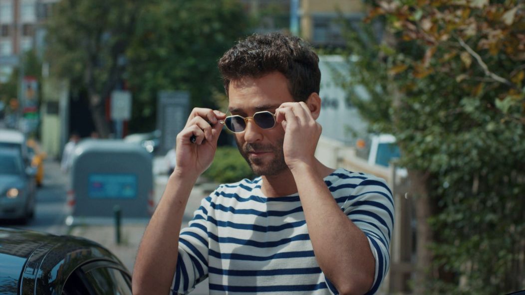 Seçkin Özdemir v seriáli V hre je láska