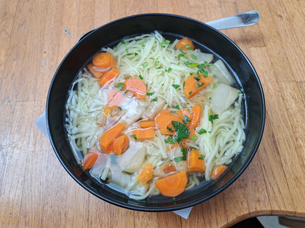 S Radkom Urbanyakom na obede v poľovníckej reštaurácii Silvanus