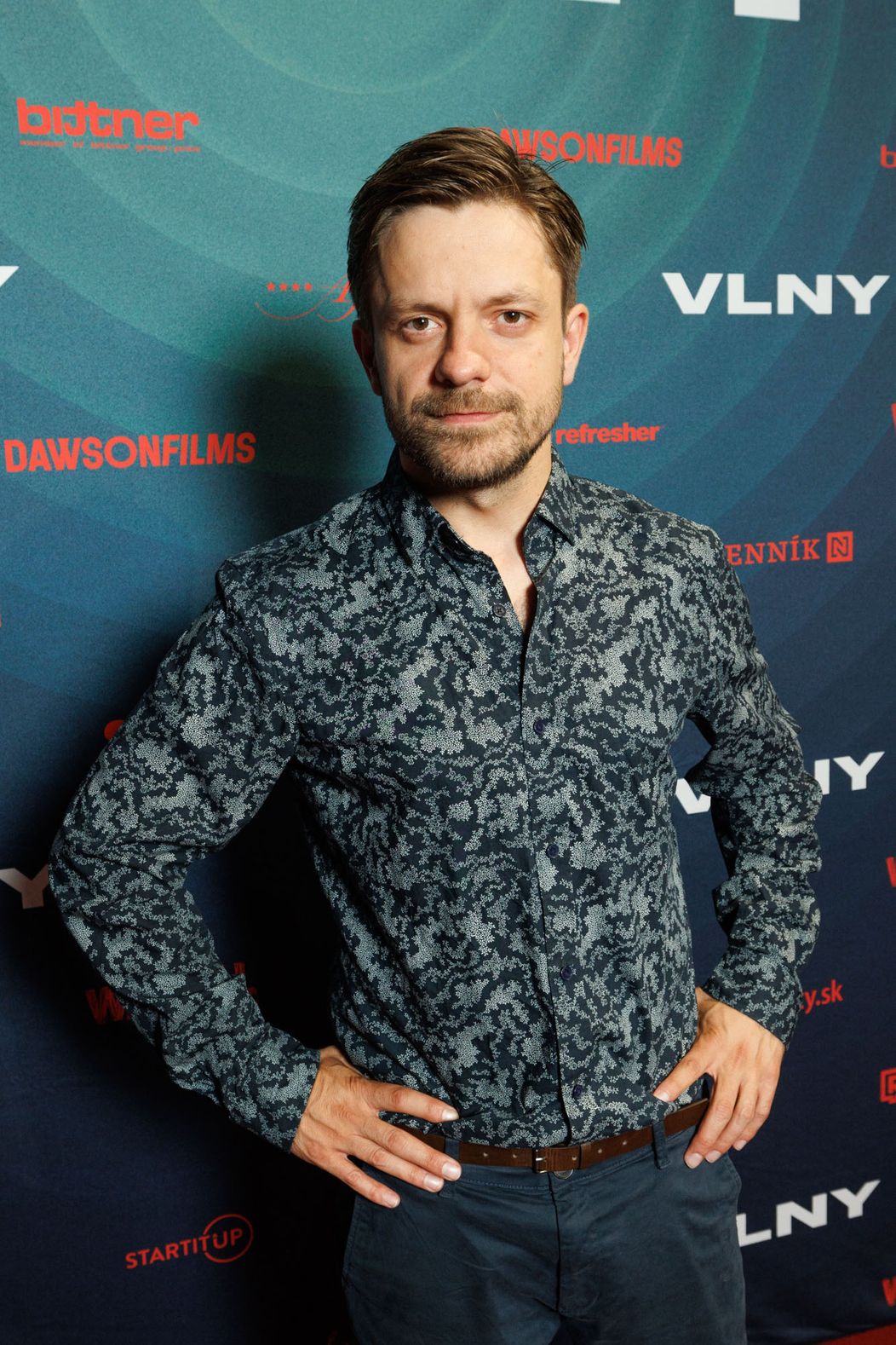 Slávnostná premiéra filmu Vlny