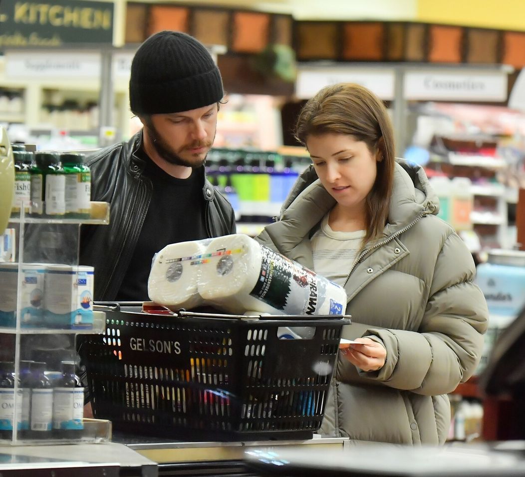 Anna Kendrick s bývalým priateľom Benom v roku 2019