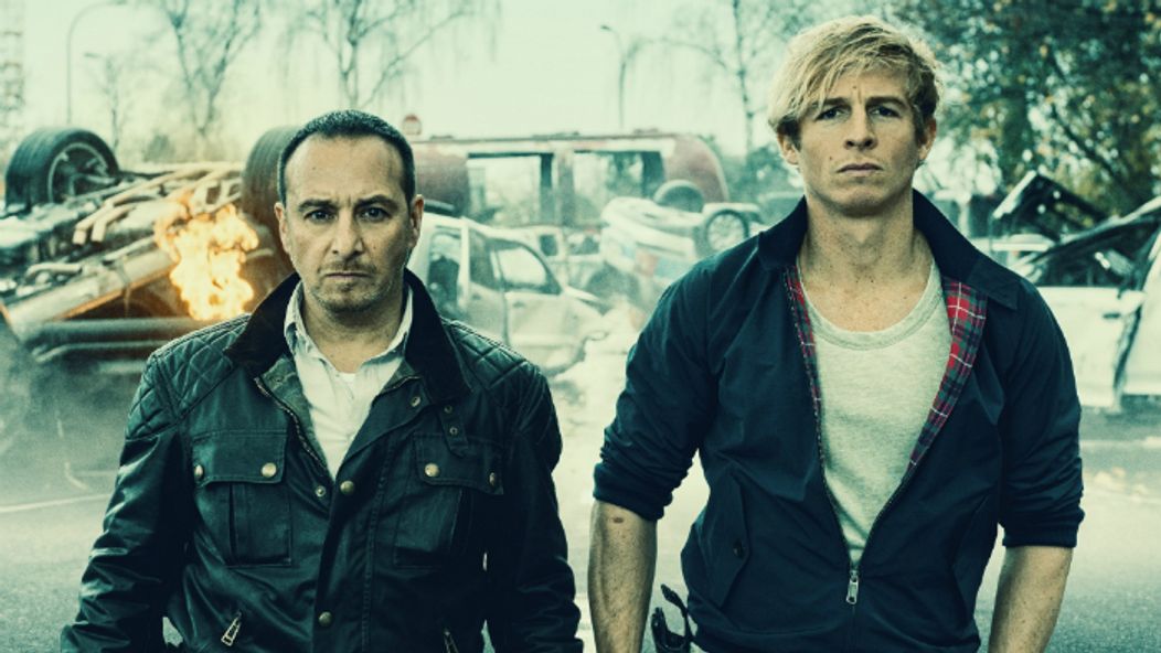 Strhnutá strecha na Boriskej ulici v Lamači a situácia v Trenčíne.