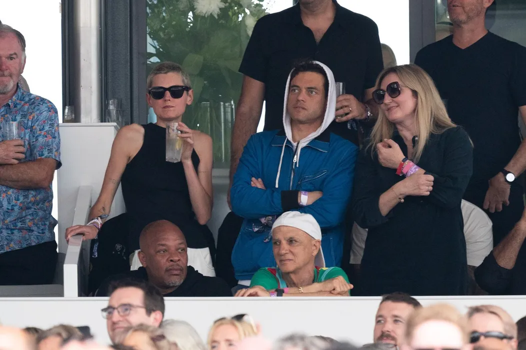 Rami Malek s neznámou ženou