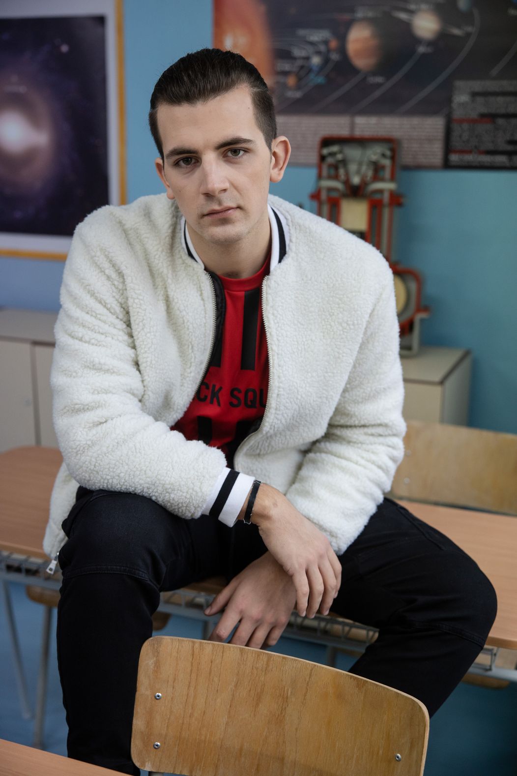 Momo v seriáli Pán profesor