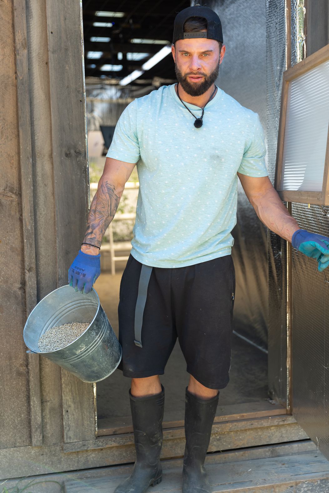 Zábery zo siedmeho dňa na statku