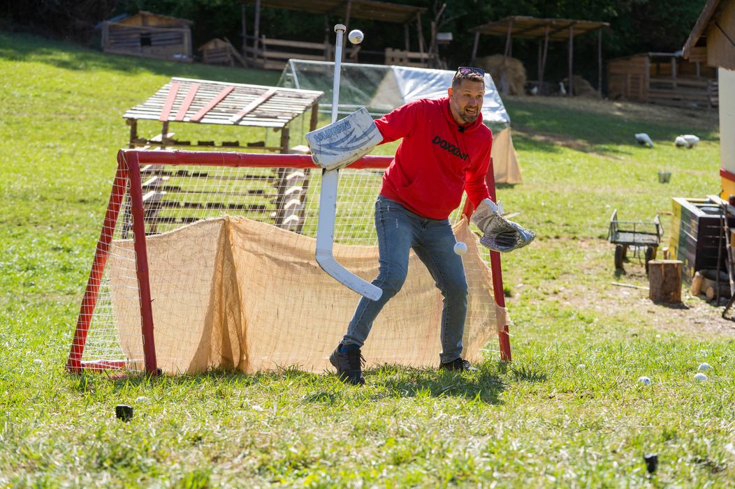 Farmári si zastrieľali na Jána Lašáka, do duelu idú Niki a Viki