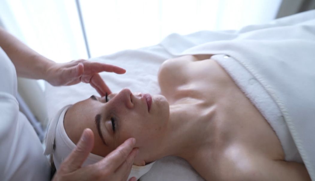 Predstavenie služieb salónu Amati room