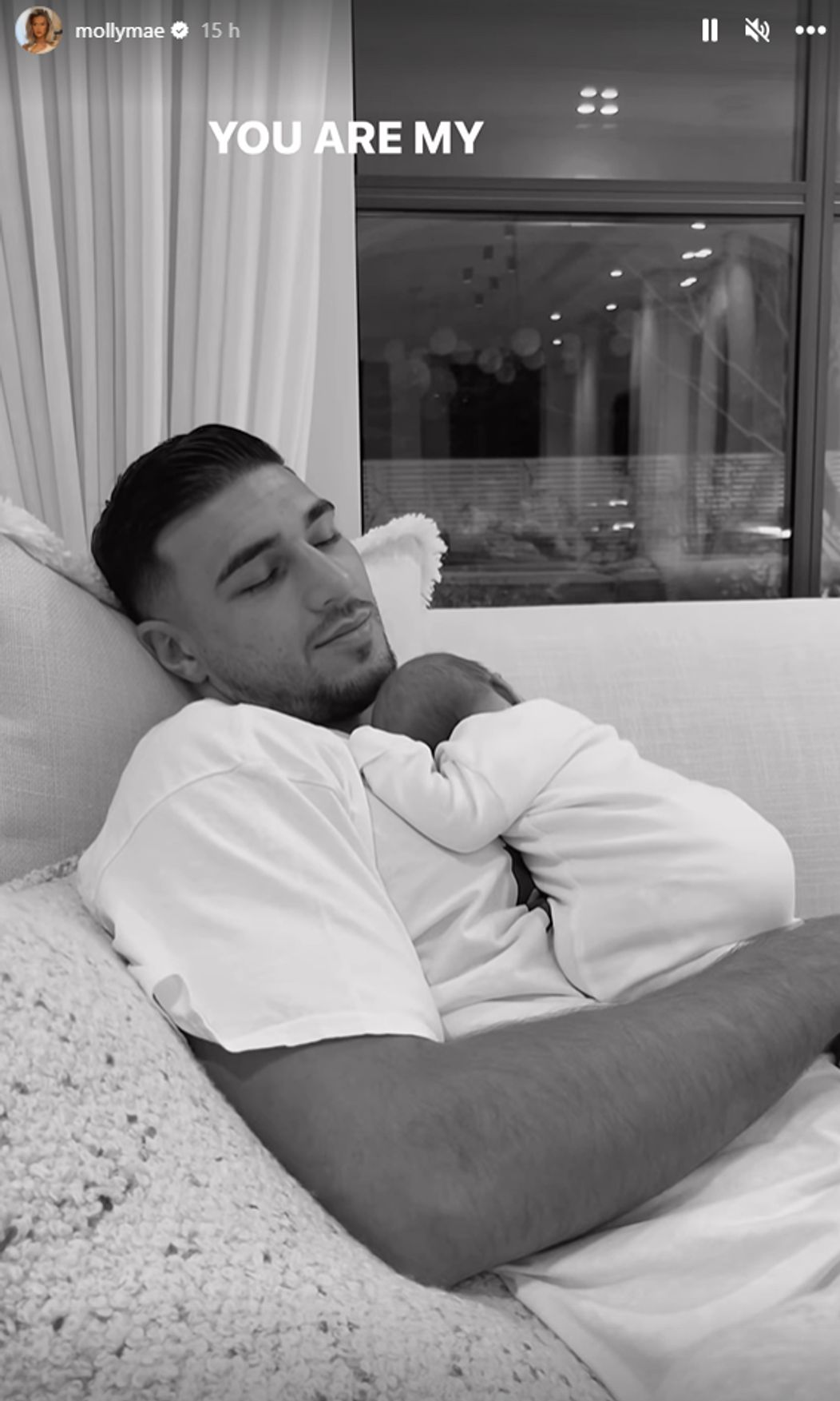 Molly-Mae Hague a Tommy Fury sa stali rodičmi. 