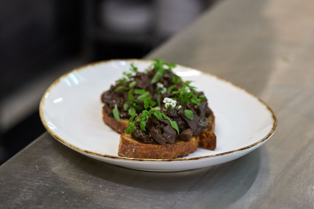 Na nože - Poľovnícka reštaurácia Silvanus v Kremnici