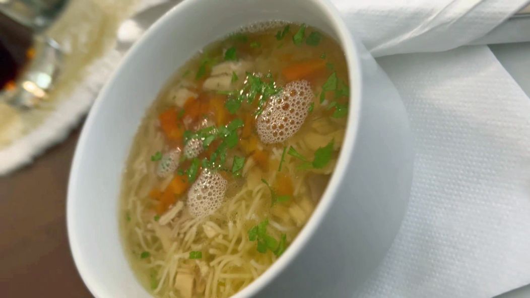 Na nože - Slepačí vývar