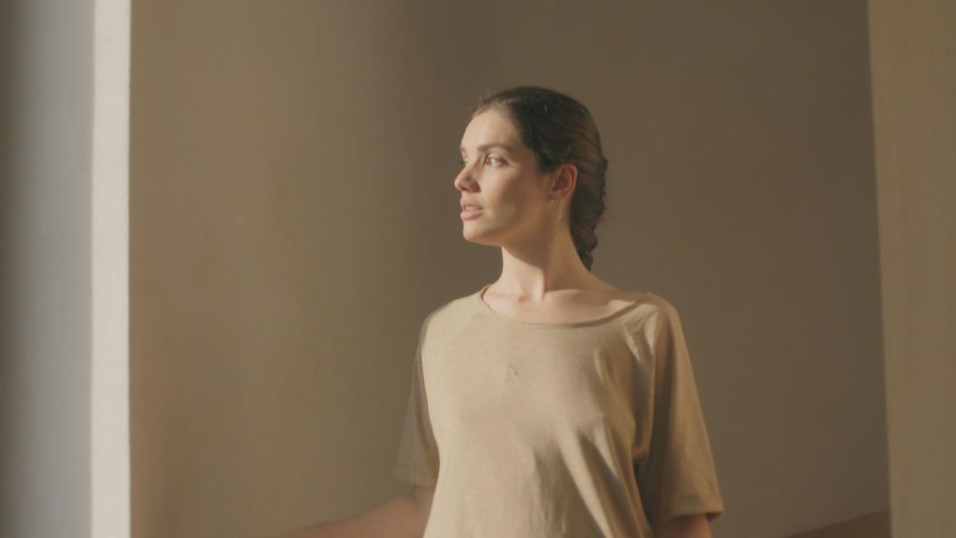 Začiatky vzťahu Andreja (Ján Koleník) a Júlie (Sarah Arató) boli poriadne zamilované.