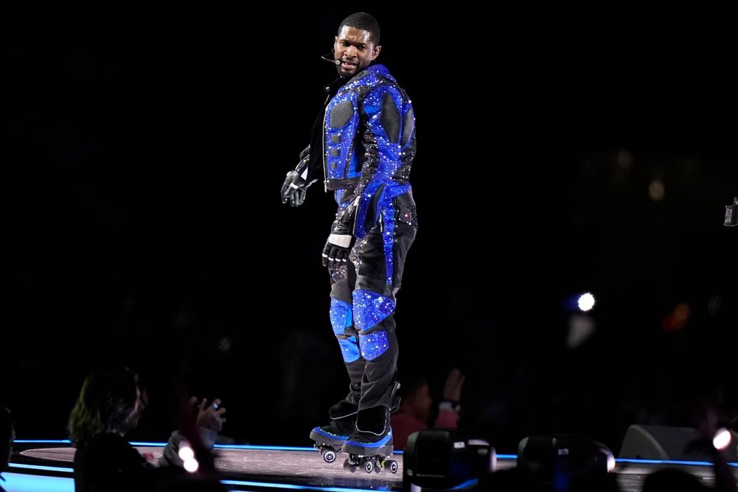 Usher ovládol Halftime Show