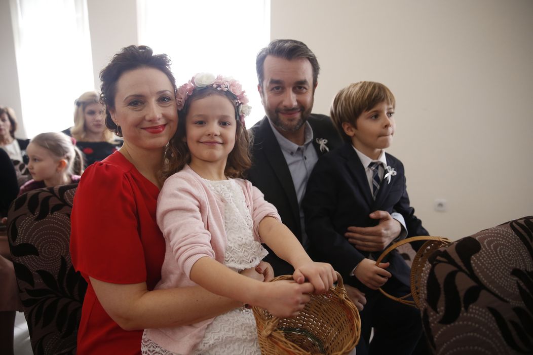 Zuzka Mauréry, Izabelka Gavorníková a Vlado Kobielsky ako Bobulovci