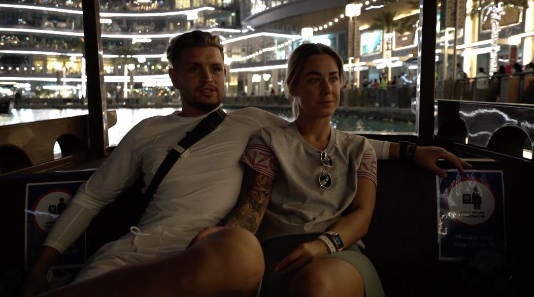 Veronika a Adam si užívajú romantiku na lodi