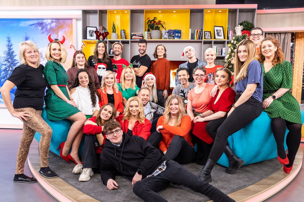 Moderátori a štáb Telerána pripravili vianočnú pesničku