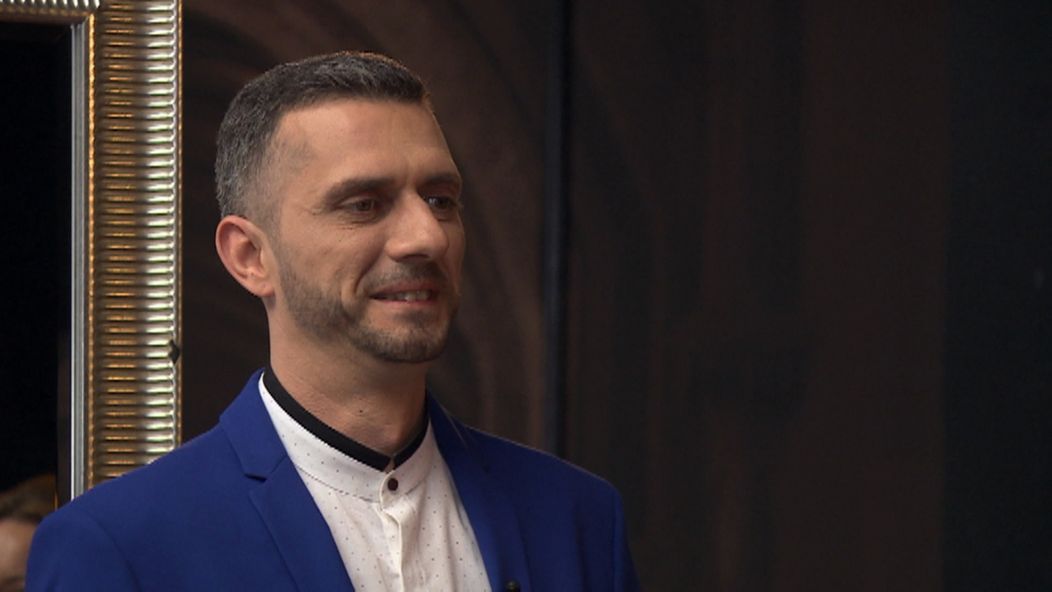 Z Mária je po premene elegantný fešák