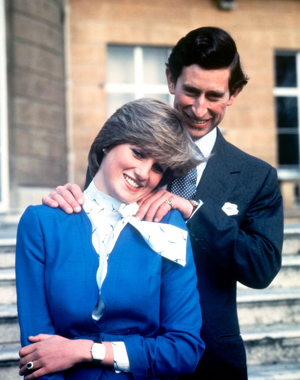 Princ Charles a Lady Diana Spencer oznámili zásnuby (24. február 1981)