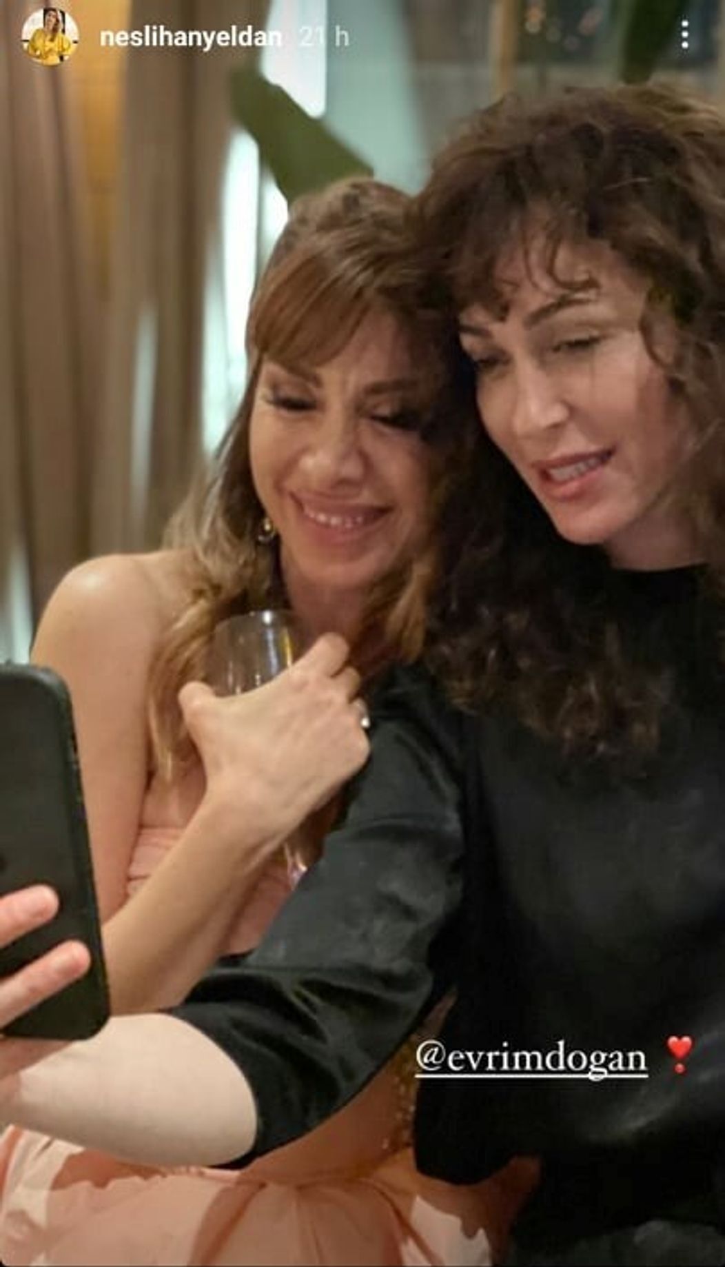 Narodeninová oslava herečky Neslihan Yeldan