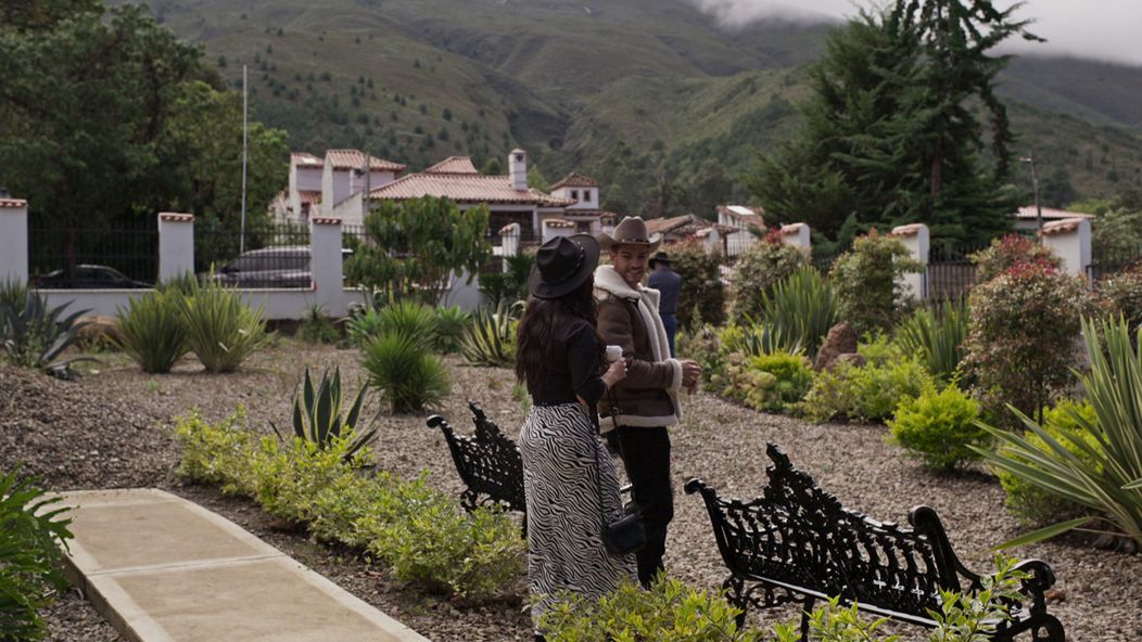 Skrytá vášeň - Príbeh pokračuje