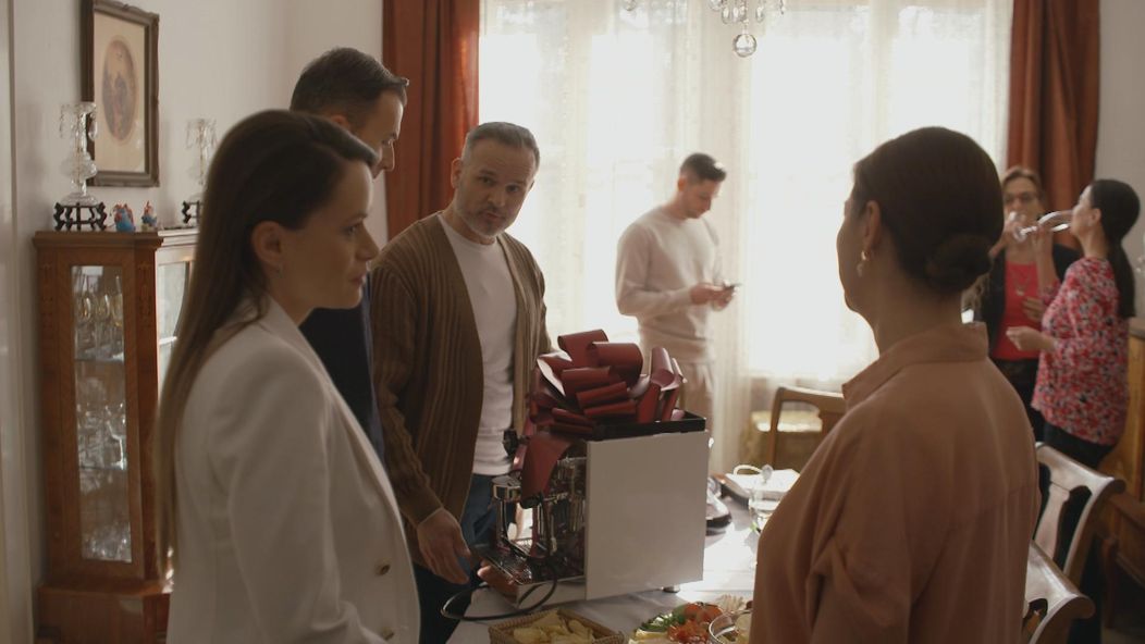 Eva na návšteve u Mazákovcov