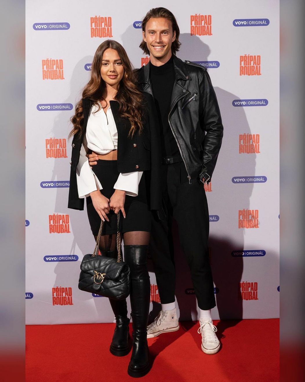 Gabriela a Pítr z Love Islandu na premiére filmu Případ Roubal.