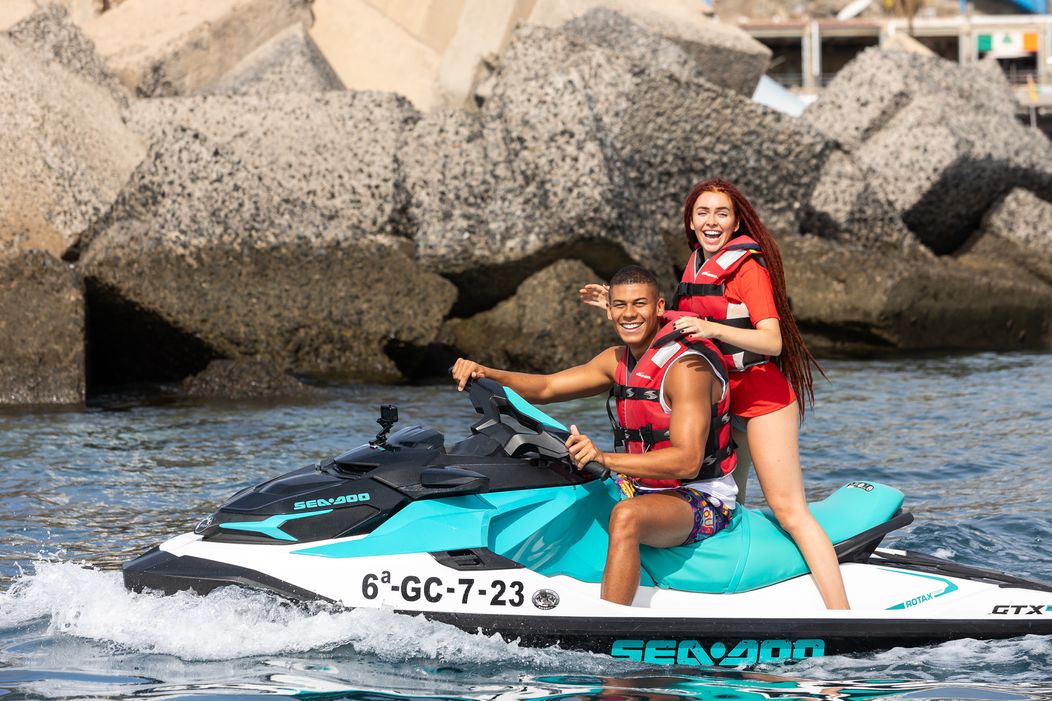 Rachel a Claude na finálovom rande.