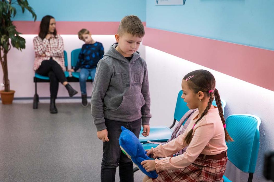 Hanka si už vybrala brata. Toto je on