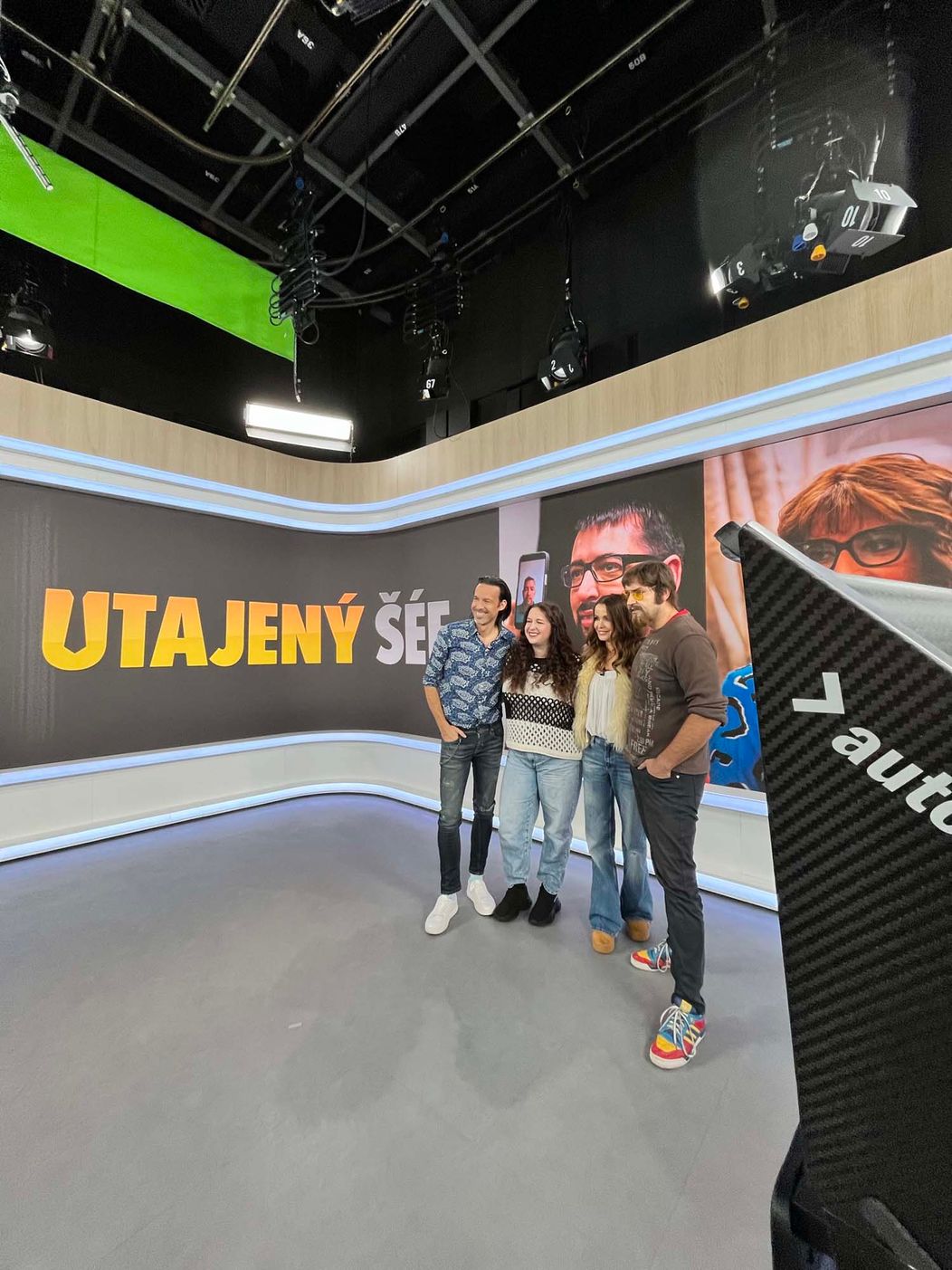 Peter Gažík ako Utajený šéf v Teleráne