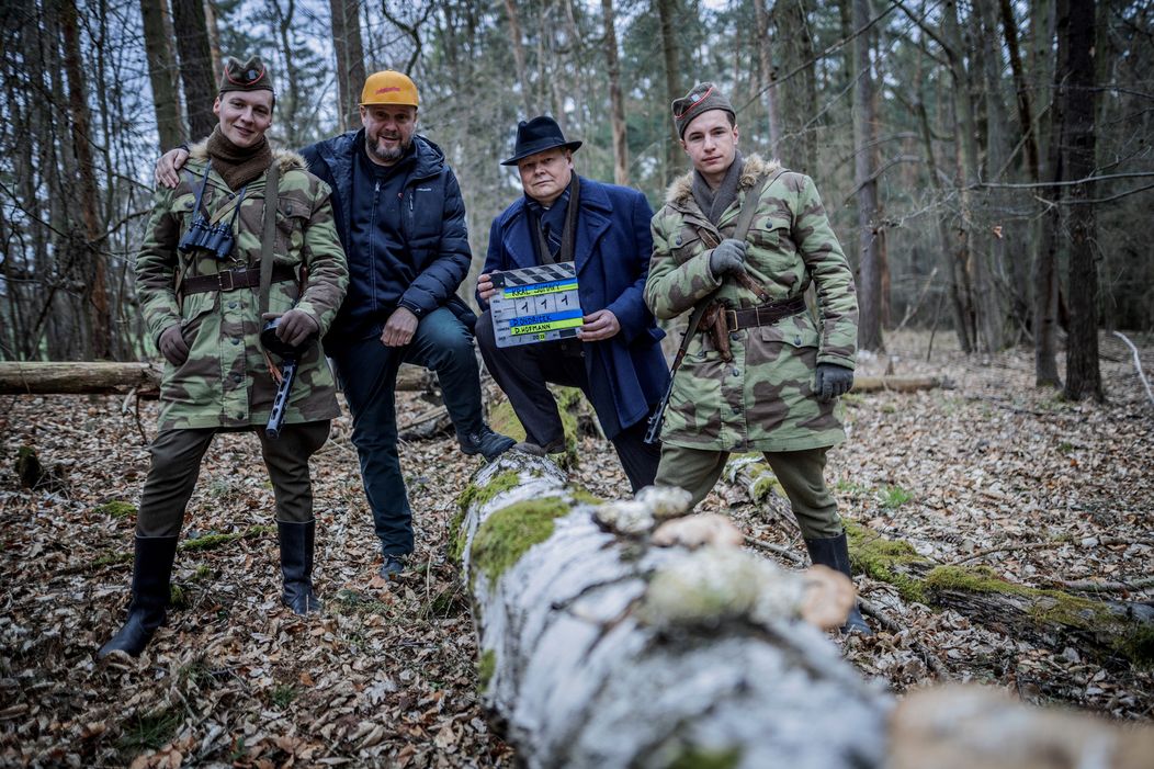 V. Vodochodský, D. Ondříček, D. Žák, Oskar Hes_Kráľ Šumav prvá klapka