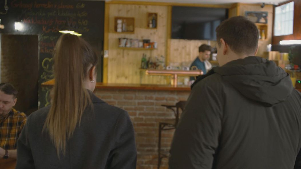 Rande Evy a Paľa: Padla prvá pusa