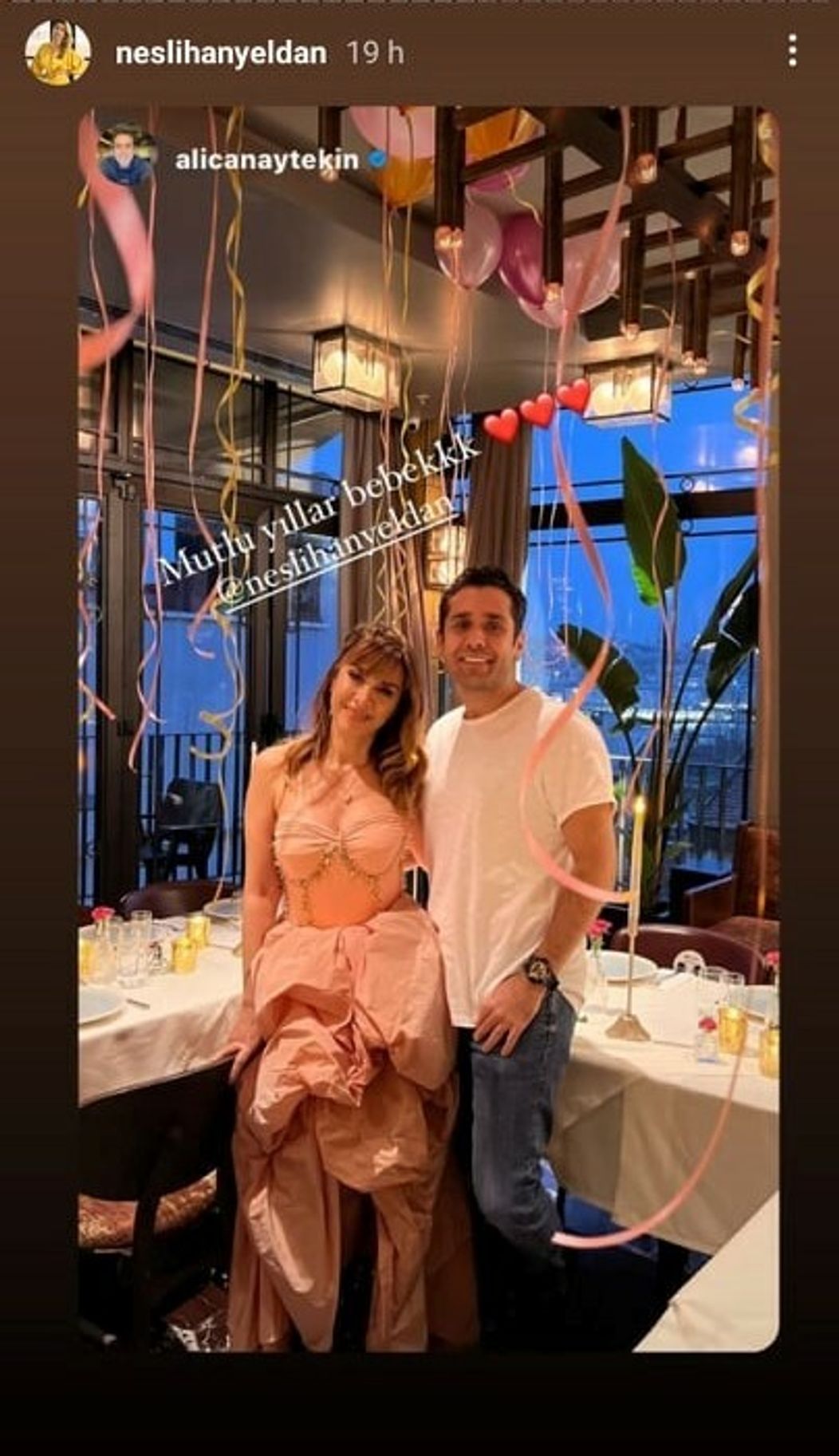 Narodeninová oslava herečky Neslihan Yeldan