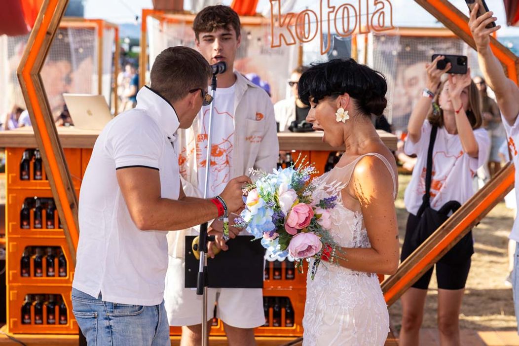 Jovinečko a Bianka pred oltárom