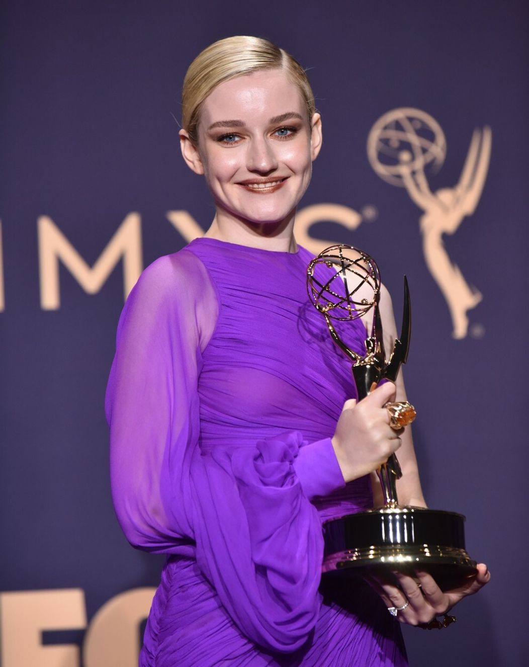Julia Garner