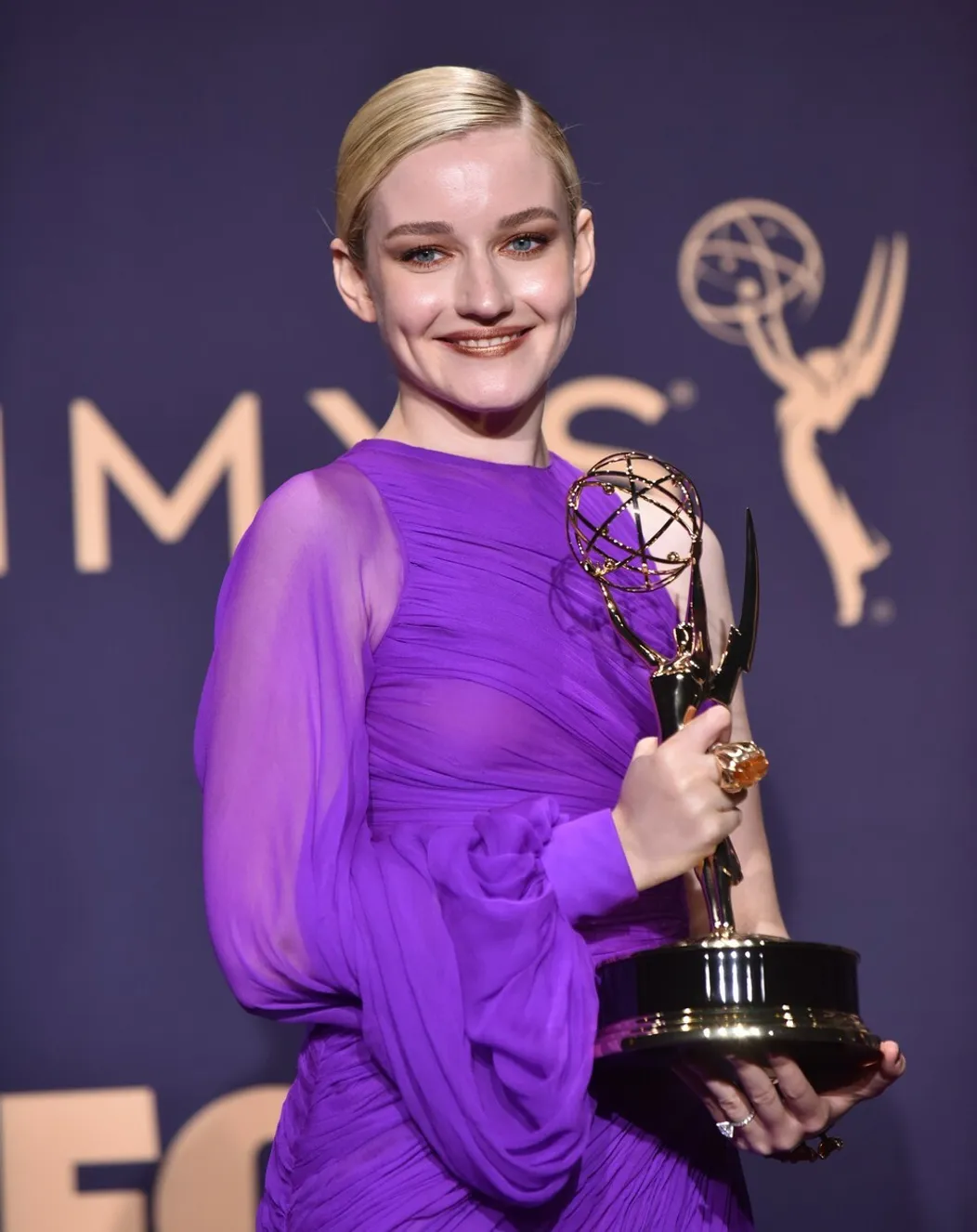 Julia Garner