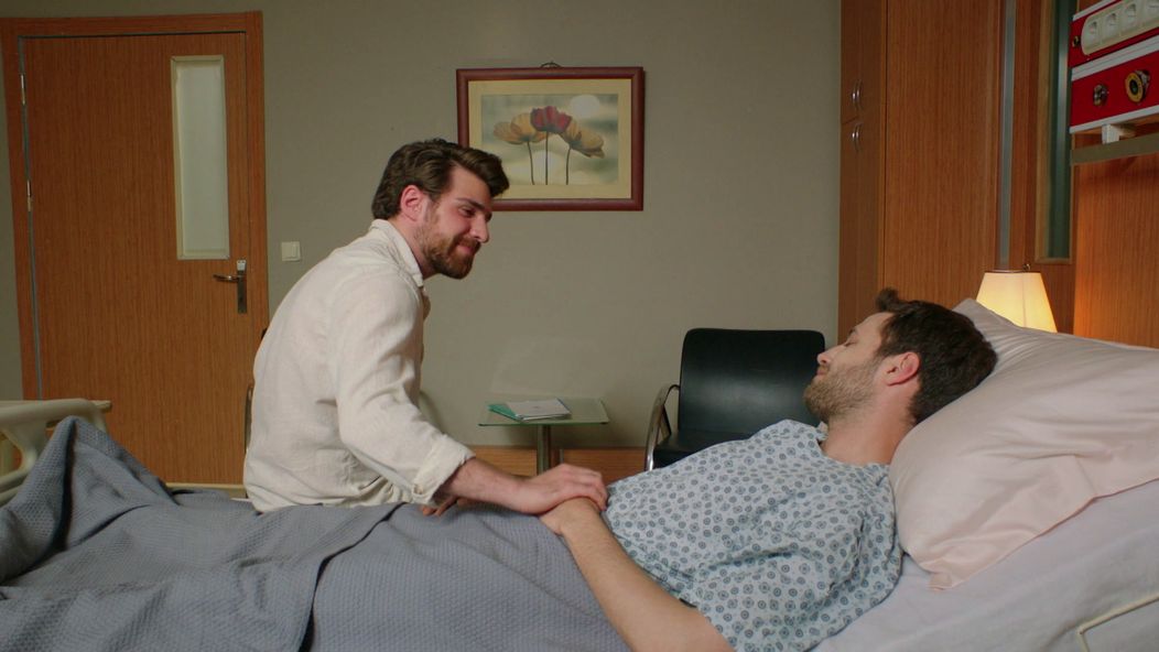 Dve tvare Istanbulu - finale (7).png