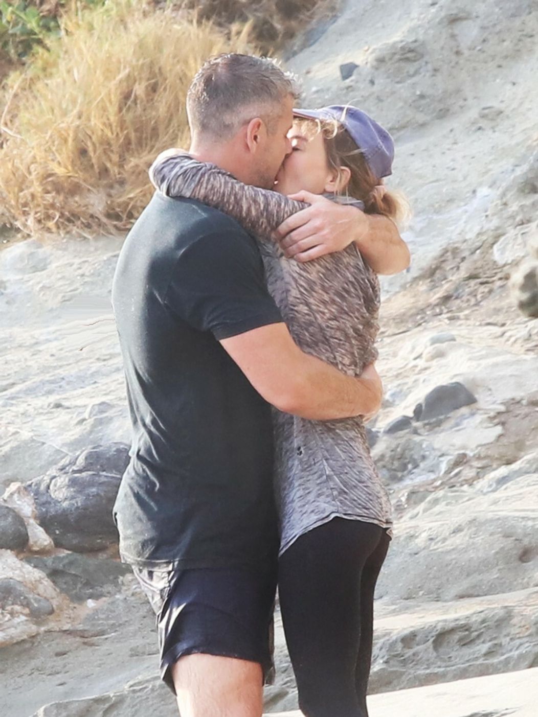 Renée a Ant poskytli paparazzom dokonalý výhľad