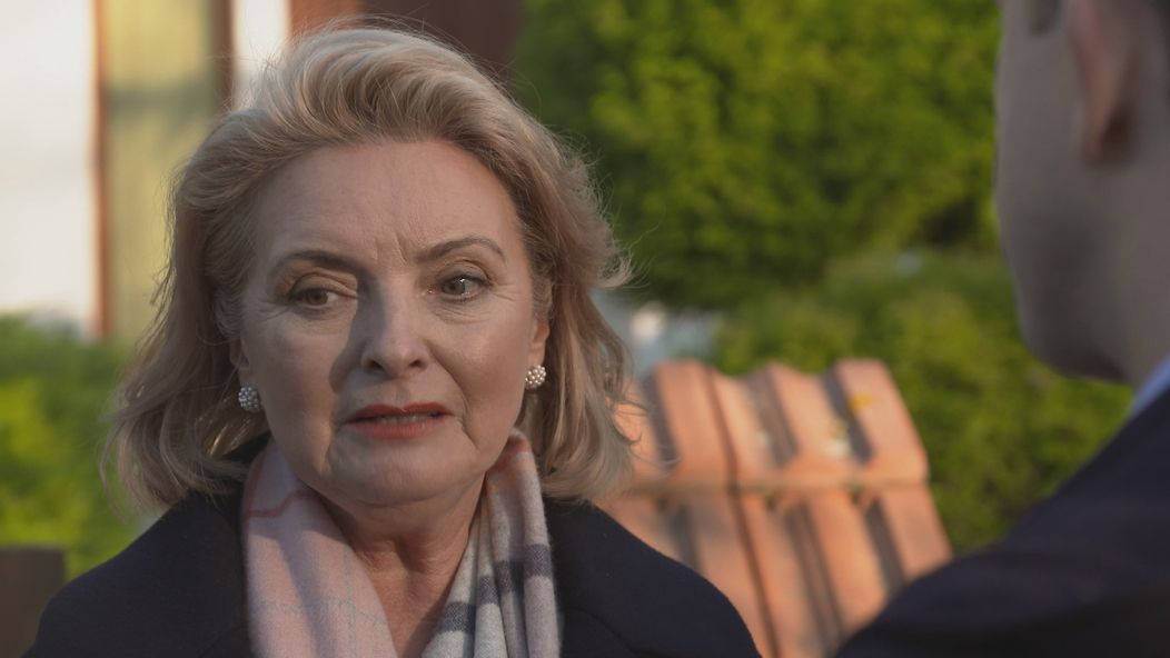 Marika začne spriadať plán.