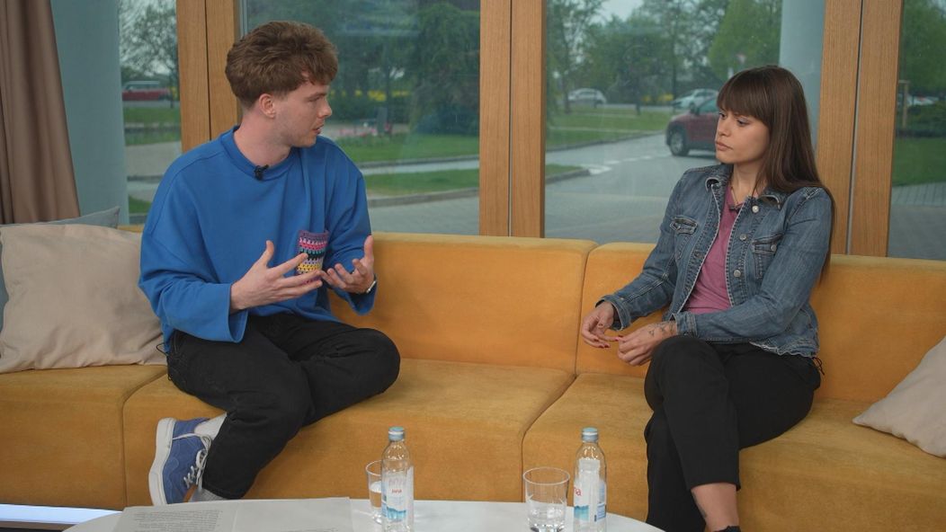 Kristína Kanátová a redaktor Jakub Uríček