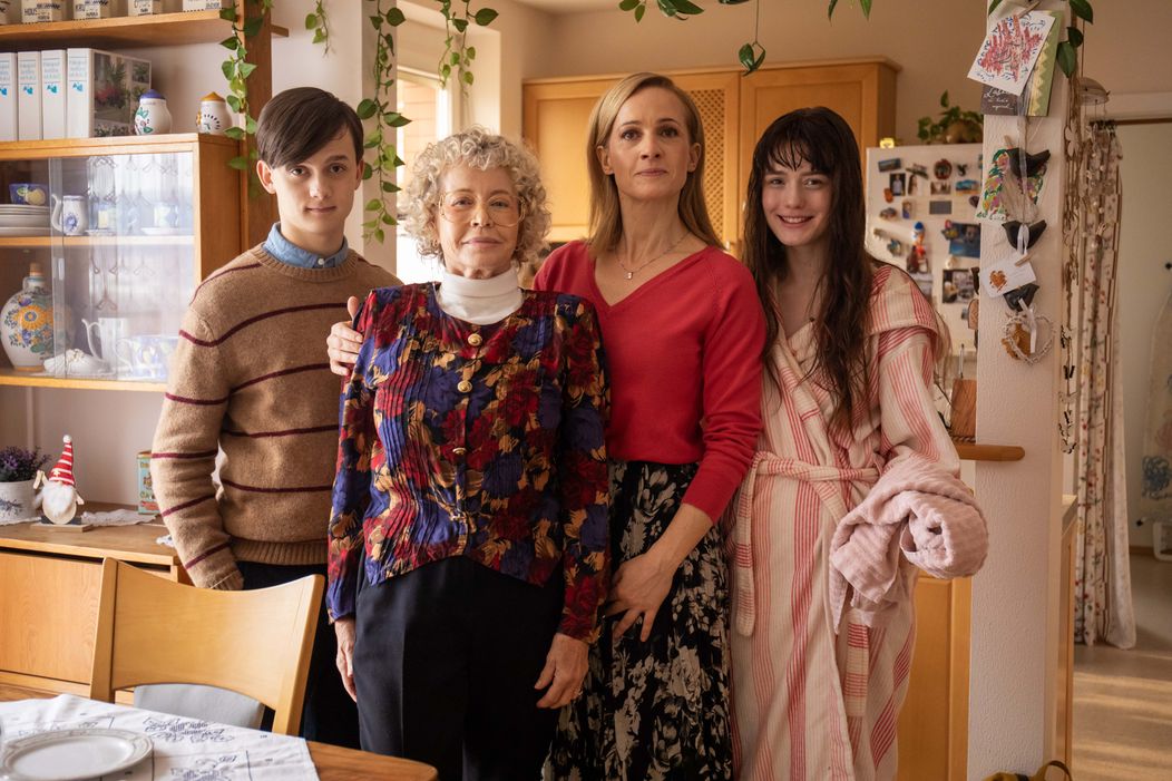 Druhá séria seriálu Sex O´clock