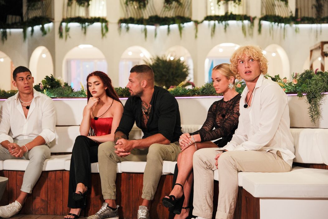 Love Island má za sebou recoupling s prvou bombshell.