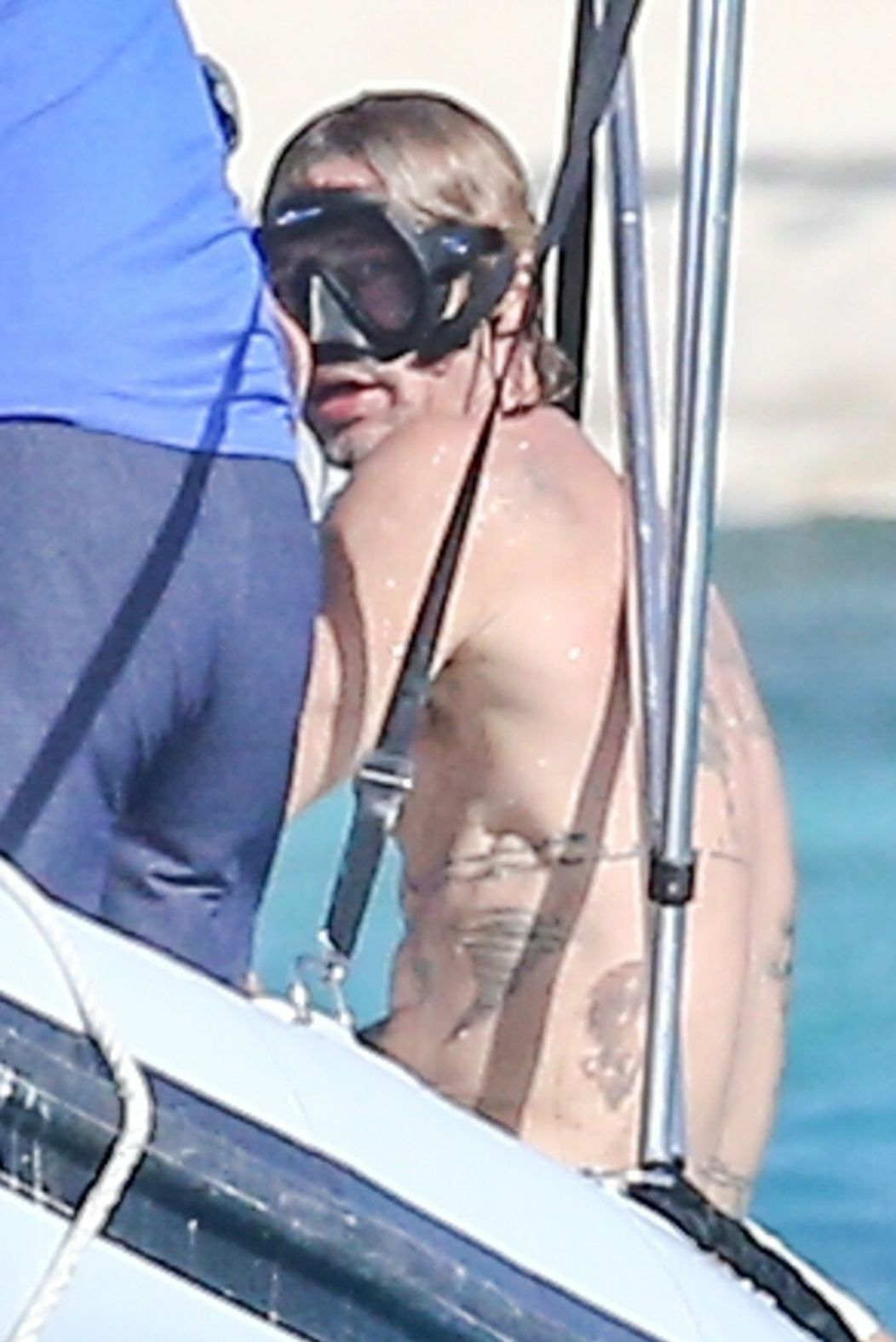 Brad Pitt na dovolenke.