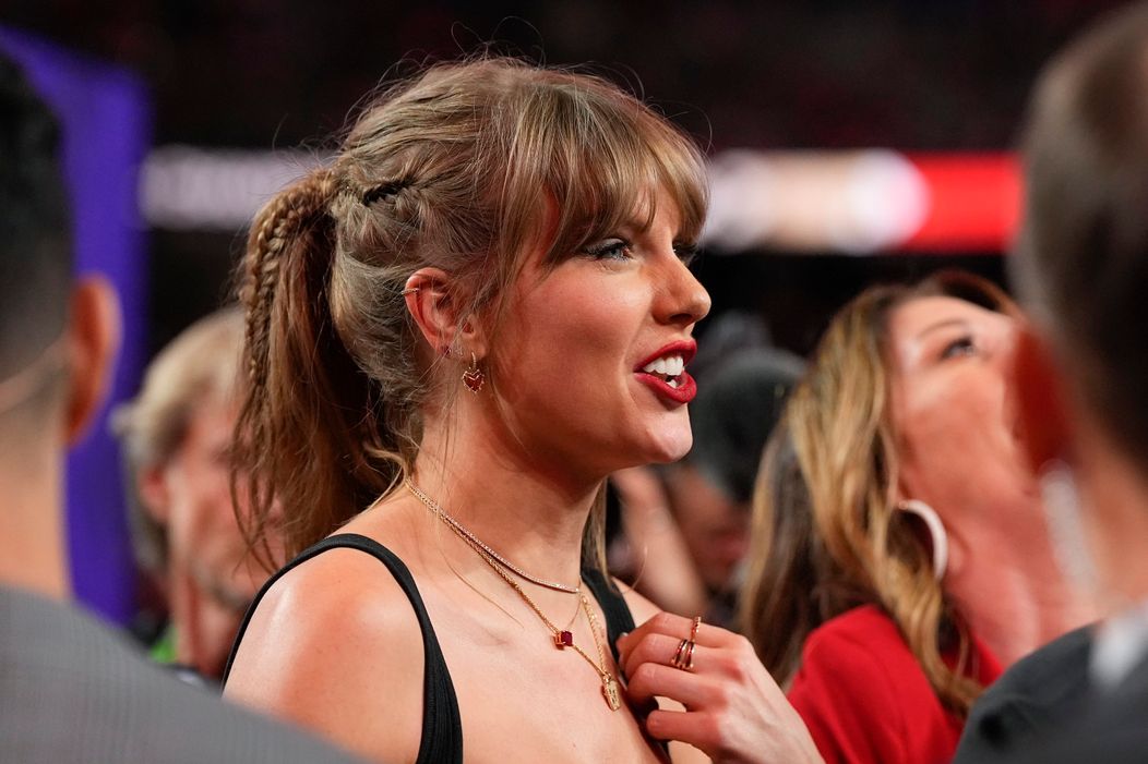 Taylor Swift s Blake Lively na Super Bowl