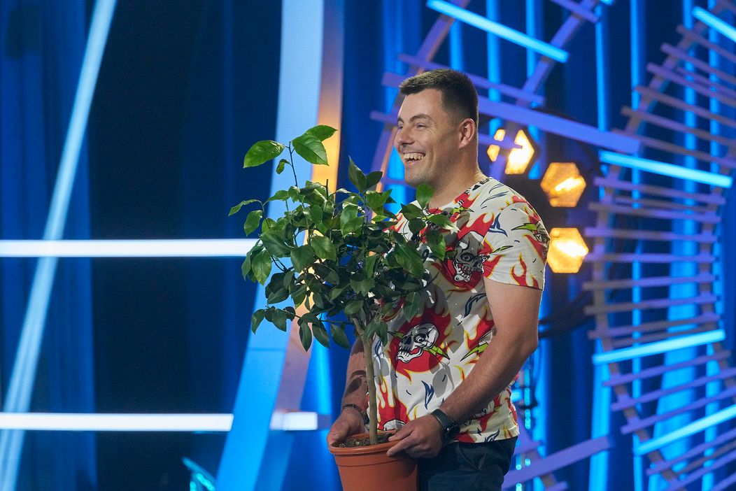 Adrián Figa priniesol darček pre Paľa Haberu