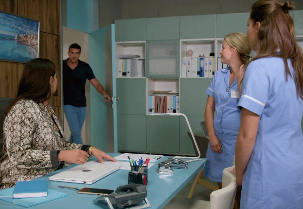 Adam Bardy v Ordinácii v ružovej záhrade